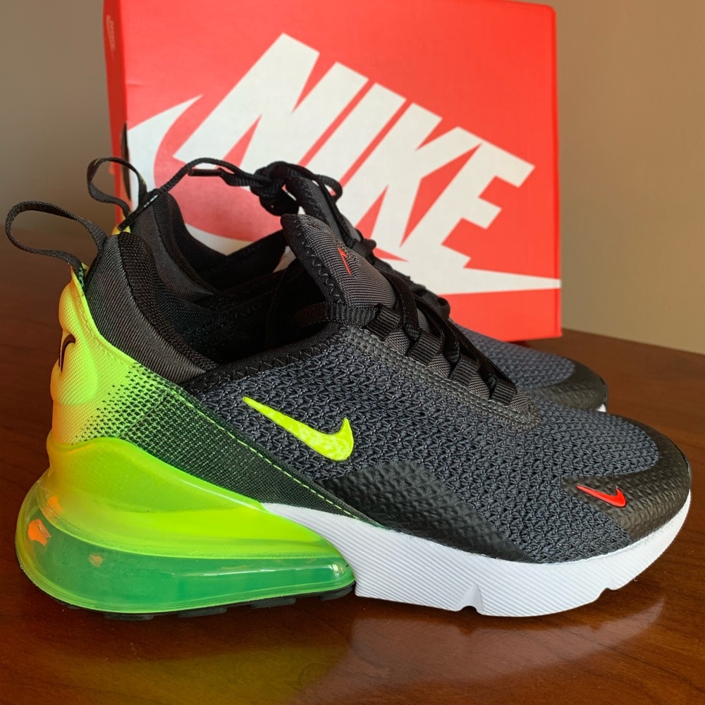 Nike Air Max 270 Shoes Youth Sizes - Picture 4 of 7